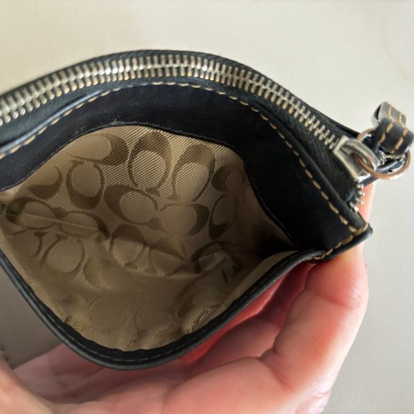 Coach Keychain card wallet - Black Leather - Picture 5 of 7